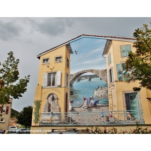 La Commune ( Trompe-L'Oeuil )