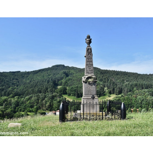 le monument aux morts