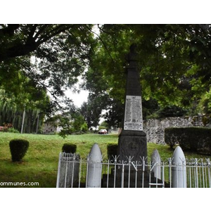 le monument aux morts
