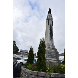 le monument aux morts