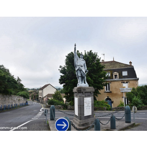 le monument aux morts