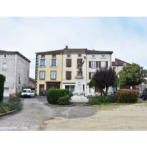 le monument aux morts