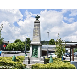 le monument aux morts