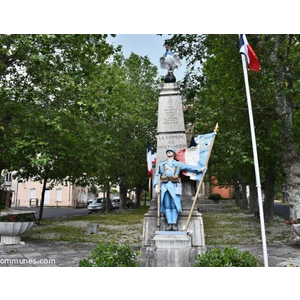 le monument aux morts