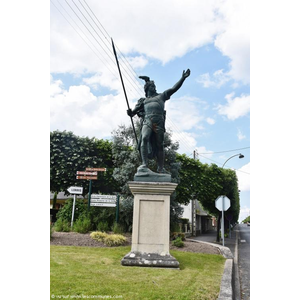 le Monument Aux Morts 