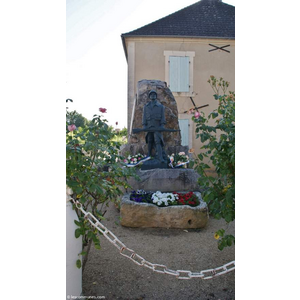 le monument aux morts