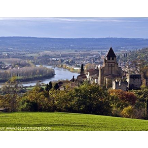 Vue de Clermont Dessous et de la vallée de la Garonne