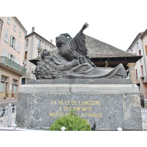 le Monument Aux Morts