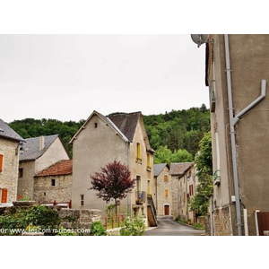 Le Village
