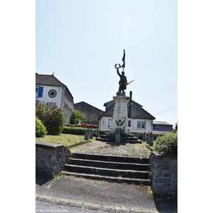 le monument aux morts