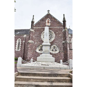 le monument aux morts 