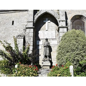 le monument aux morts