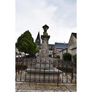 le Monument Aux Morts 
