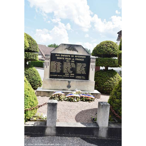 le Monument Aux Morts 