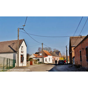 Le Village