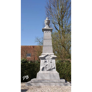 Le Village ( Monument aux Morts )