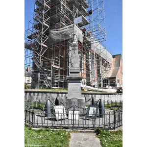 le monument aux morts