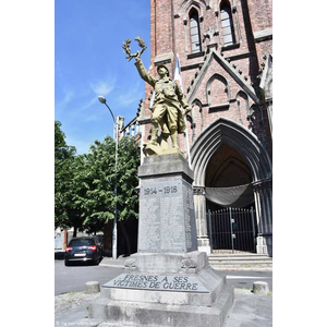 le Monument Aux Morts 