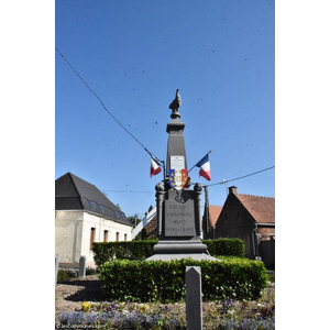 le monument aux morts