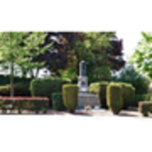 Le Village ( Monument aux Morts )