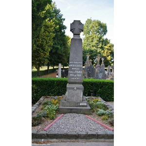 le monument aux morts