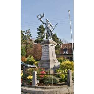 le monument aux morts