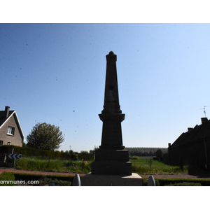 le monument aux morts