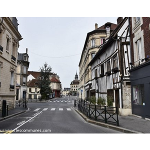 Commune de COMPIEGNE
