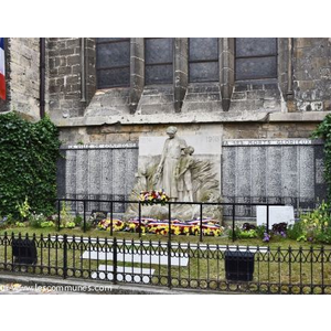 le monument aux morts