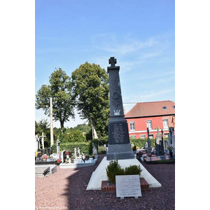 le monument aux morts