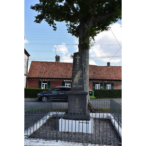 le Monument Aux Morts 