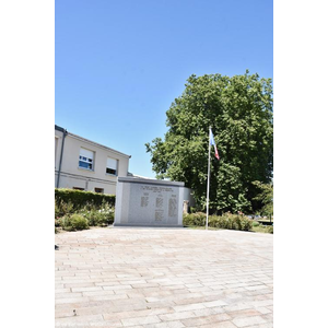 le Monument Aux Morts 