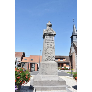 le monument aux morts