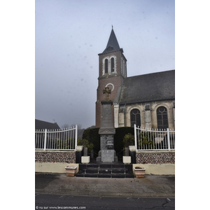 le monument aux morts 
