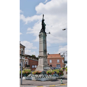 Le Monument-aux-Morts