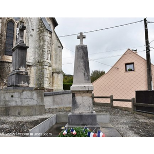 le Monument Aux Morts