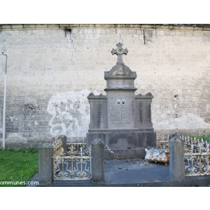 le monument aux morts