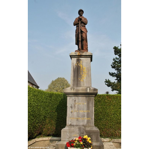 le monument aux morts