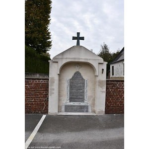 le Monument Aux Morts 