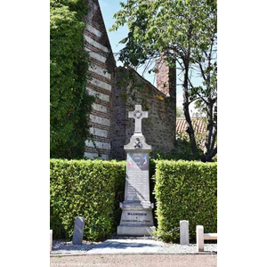 le Monument Aux Morts 