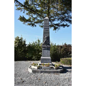 le Monument Aux Morts 