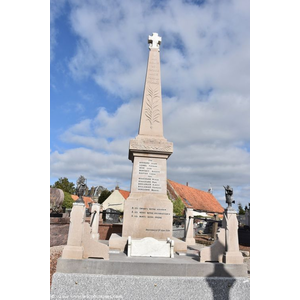 le Monument Aux Morts 