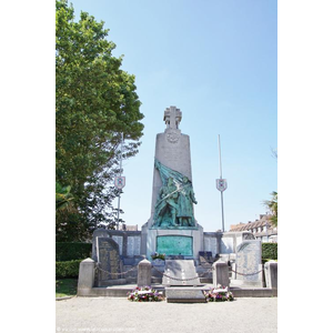 le Monument Aux Morts 
