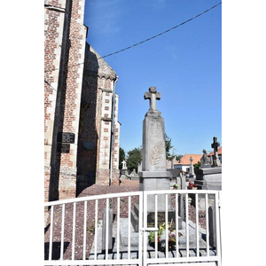 le monument aux morts