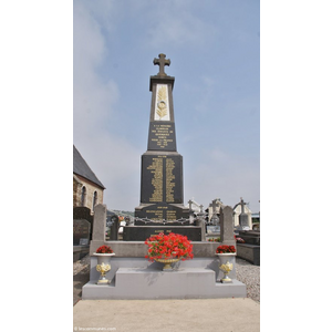 le monument aux morts