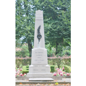 le monument aux morts