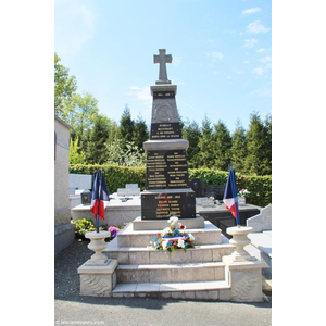 le monument aux morts