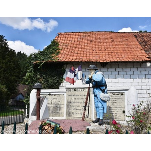 le Monument Aux Morts 