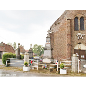 le monument aux morts