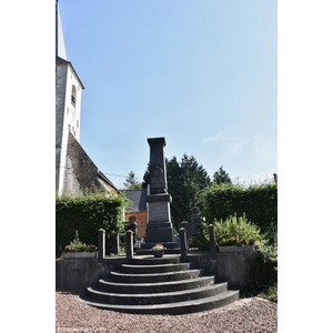 le monument aux morts